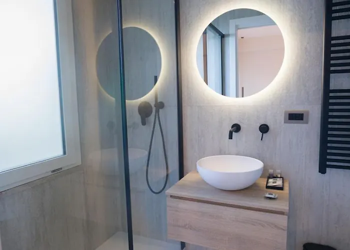 B&blue לינה וארוחת בוקר 4*